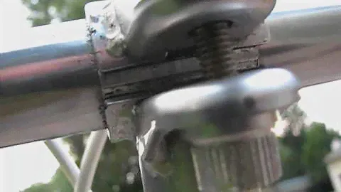 Dahon D3 folding bicycle bar and stem configuration